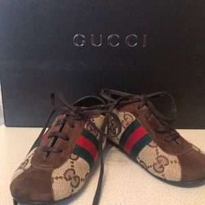 Authentic Gucci baby crib shoes